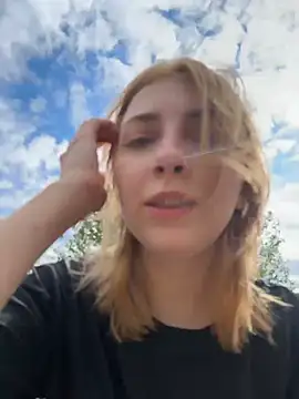 Sunny   Bunny online show from 31, 7, 2026