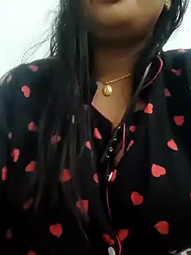 Snapshot of Priya_2222 chatting on 11, 1, 2025 Priya 2222 online show from 11, 1, 2025