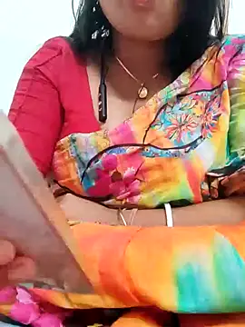 Snapshot of Priya_2222 chatting on 12, 1, 2025 Priya 2222 online show from 12, 1, 2025