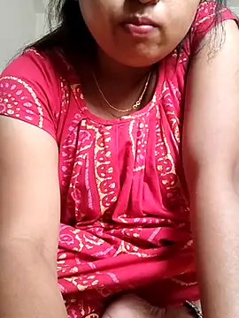 Snapshot of Priya_2222 chatting on 7, 3, 2025 Priya 2222 online show from 7, 3, 2025