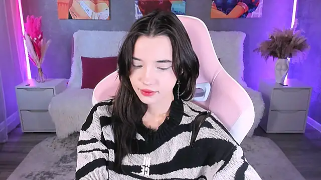 as1an girlfriend online show from 1, 5, 2026