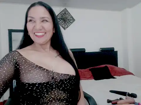 Hanna-33 online show from 29, 3, 2026