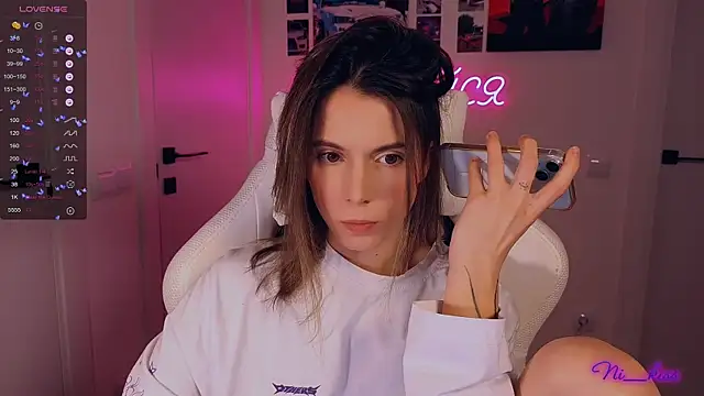  ni kiss online show from 30, 11, 2025