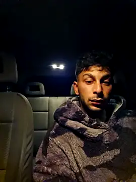 Snapshot of Iulianmarius12 chatting on 22, 3, 2026 Iulianmarius12 online show from 22, 3, 2026