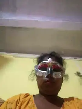 Snapshot of tinabhabhi chatting on 8, 4, 2026 tinabhabhi online show from 8, 4, 2026