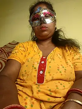 Snapshot of tinabhabhi chatting on 10, 4, 2026 tinabhabhi online show from 10, 4, 2026