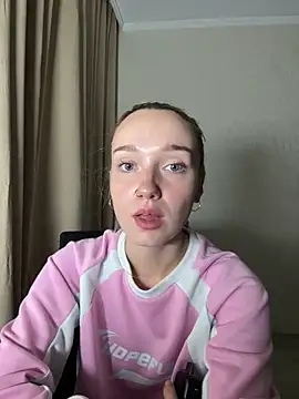 Snapshot of Wild_Sophie_ chatting on 22, 9, 2025 Wild Sophie online show from 22, 9, 2025