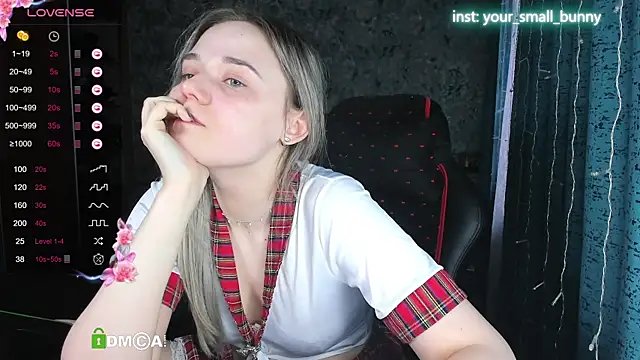 Your small bunny online show from 4, 10, 2025