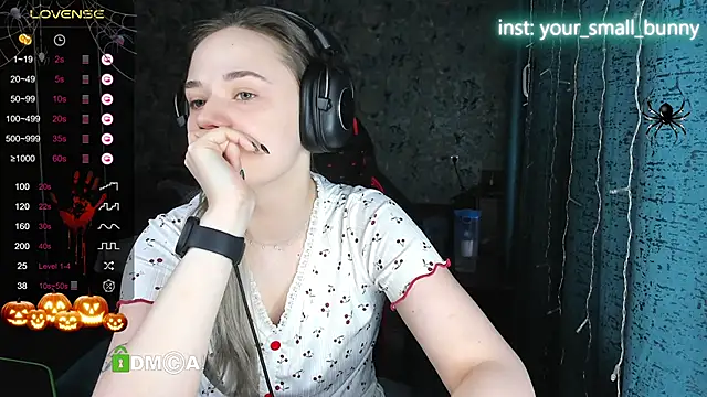 Your small bunny online show from 20, 10, 2025