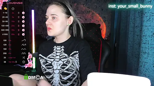 Your small bunny online show from 4, 11, 2025