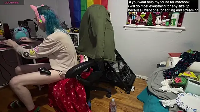 tallnerdyguy online show from 10, 3, 2025