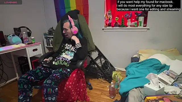 tallnerdyguy online show from 17, 3, 2025