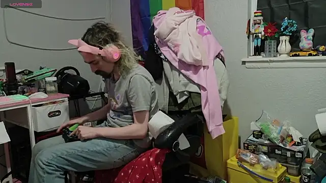 tallnerdyguy online show from 22, 3, 2026