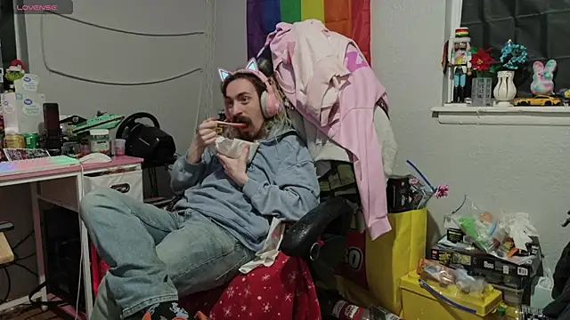 tallnerdyguy online show from 23, 3, 2026