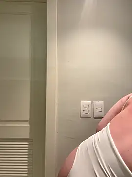 Shirley Thomas online show from 14, 11, 2025