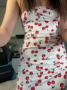 CurlyLara online show from 2, 7, 2026
