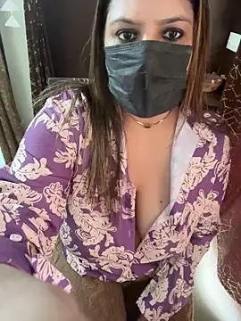 Reena Darlinggg online show from 7, 1, 2025