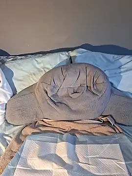 Snapshot of MsPink_Flamingtoes544 chatting on 25, 3, 2026 MsPink Flamingtoes544 online show from 25, 3, 2026