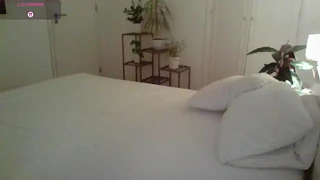 yournextdoorhottie online show from 4, 5, 2026