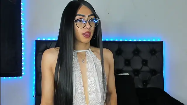 Snapshot of Skyler__blue4 chatting on 12, 1, 2025 Skyler  blue4 online show from 12, 1, 2025