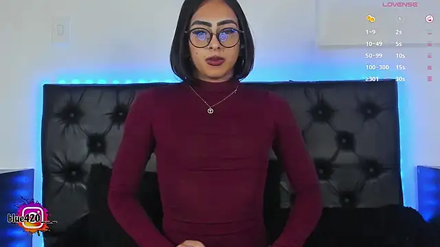 Snapshot of Skyler__blue4 chatting on 26, 1, 2025 Skyler  blue4 online show from 26, 1, 2025