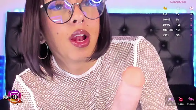 Snapshot of Skyler__blue4 chatting on 31, 1, 2025 Skyler  blue4 online show from 31, 1, 2025