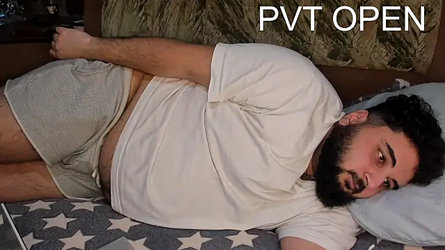 Snapshot of teddy_alan chatting on 24, 2, 2025 teddy alan online show from 24, 2, 2025