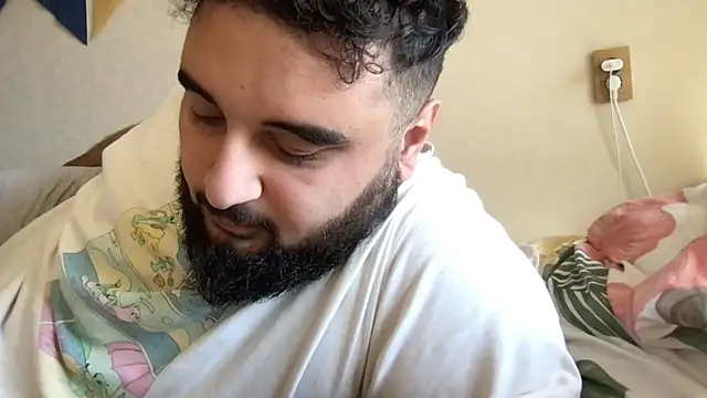 Snapshot of teddy_alan chatting on 11, 9, 2025 teddy alan online show from 11, 9, 2025