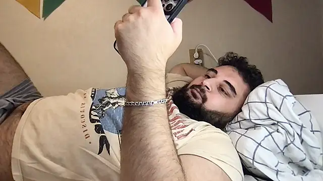 Snapshot of teddy_alan chatting on 17, 9, 2025 teddy alan online show from 17, 9, 2025