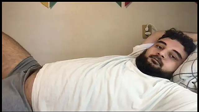 Snapshot of teddy_alan chatting on 9, 10, 2025 teddy alan online show from 9, 10, 2025