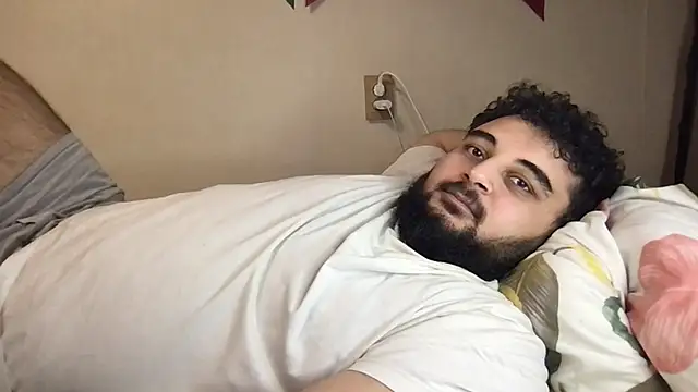 Snapshot of teddy_alan chatting on 19, 10, 2025 teddy alan online show from 19, 10, 2025