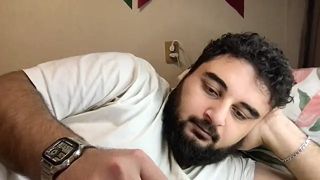 Snapshot of teddy_alan chatting on 22, 10, 2025 teddy alan online show from 22, 10, 2025