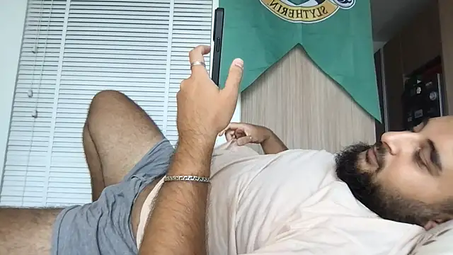 Snapshot of teddy_alan chatting on 18, 2, 2026 teddy alan online show from 18, 2, 2026