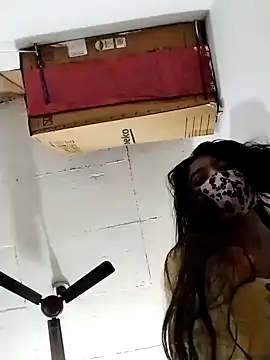 Snapshot of Cute-Ridhima chatting on 30, 12, 2024 Cute-Ridhima online show from 30, 12, 2024