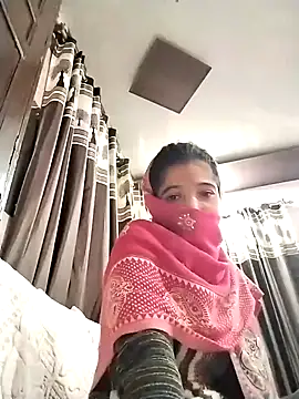 Snapshot of Cute-Ridhima chatting on 7, 1, 2025 Cute-Ridhima online show from 7, 1, 2025