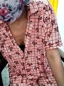 Snapshot of Cute-Ridhima chatting on 14, 9, 2025 Cute-Ridhima online show from 14, 9, 2025