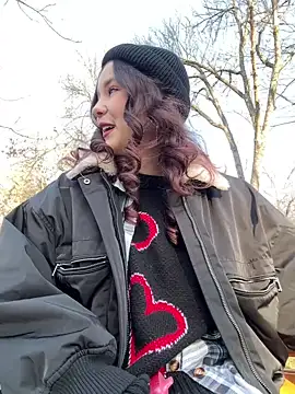 PoppyRobinson online show from 9, 12, 2024