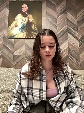 PoppyRobinson online show from 12, 1, 2025