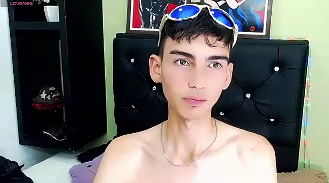 ttimy x boy online show from 6, 2, 2025