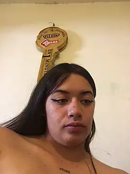 Miss oliviaa online show from 17, 12, 2024