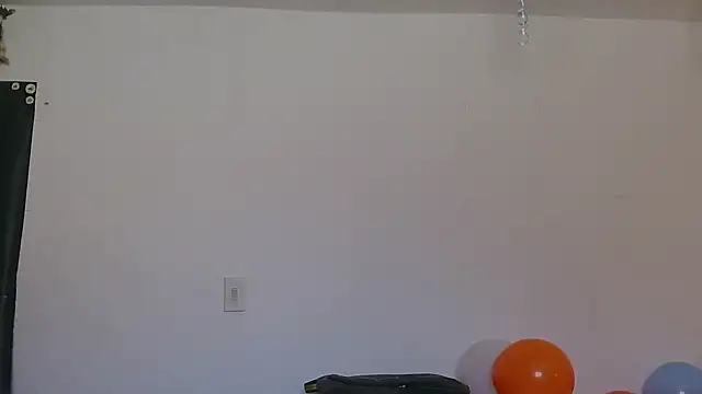 Miss oliviaa online show from 22, 12, 2024