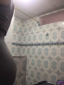 Miss oliviaa online show from 6, 2, 2025