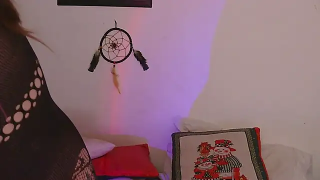 Miss oliviaa online show from 13, 3, 2025