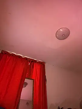 Miss oliviaa online show from 17, 3, 2026