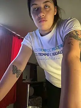 Miss oliviaa online show from 6, 5, 2026