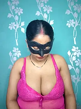 bigtitsqueen online show from 21, 3, 2026