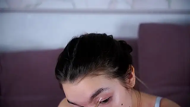 Snapshot of VeronaAppleberry chatting on 20, 12, 2025 VeronaAppleberry online show from 20, 12, 2025