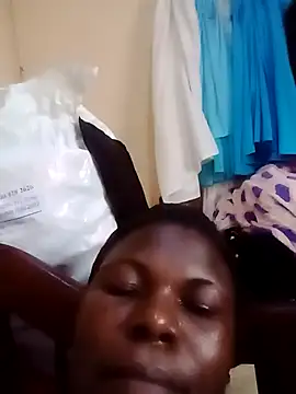 Snapshot of Danny_lady chatting on 12, 10, 2025 Danny lady online show from 12, 10, 2025