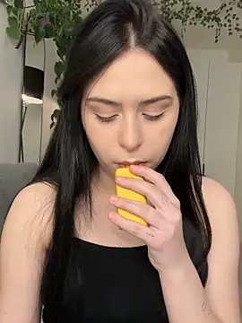  SweetCandyy online show from 7, 2, 2025