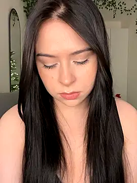  SweetCandyy online show from 4, 12, 2025